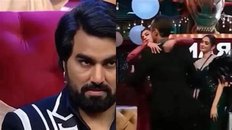 Malik Kisses His BB Bottom .